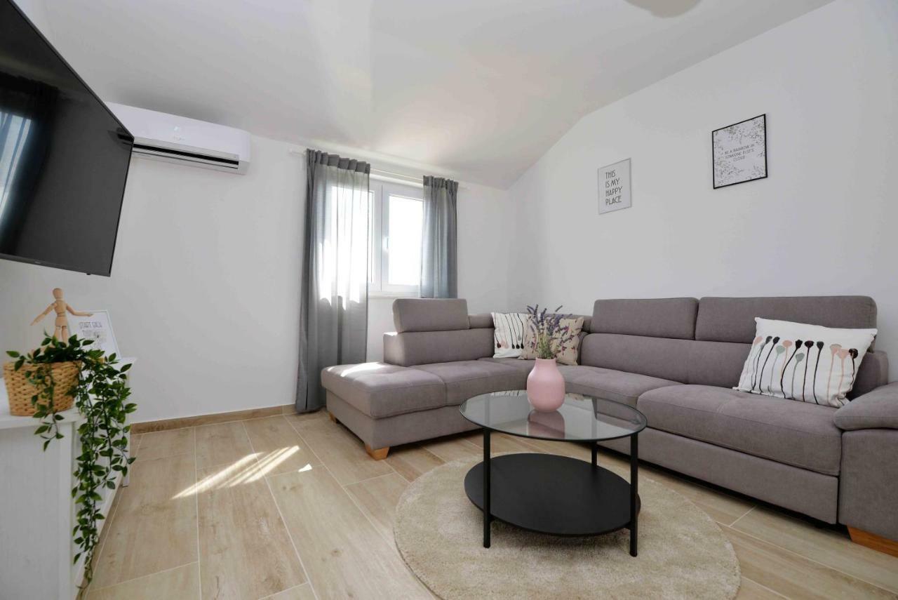 Apartments Enida Betina  Exterior photo